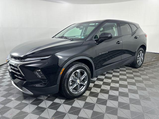 2025 Chevrolet Blazer AWD 2LT