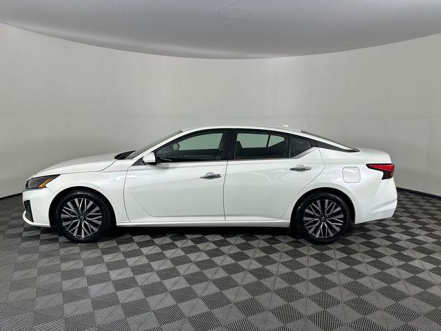 2023 Nissan Altima SV FWD