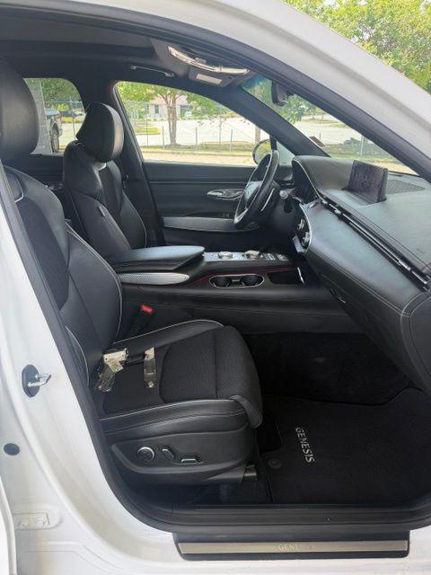 2023 Genesis GV70 2.5T AWD