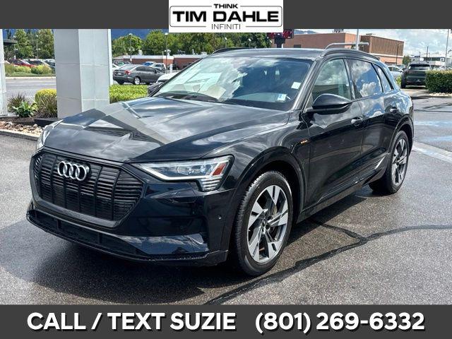 2021 Audi e-tron Premium quattro