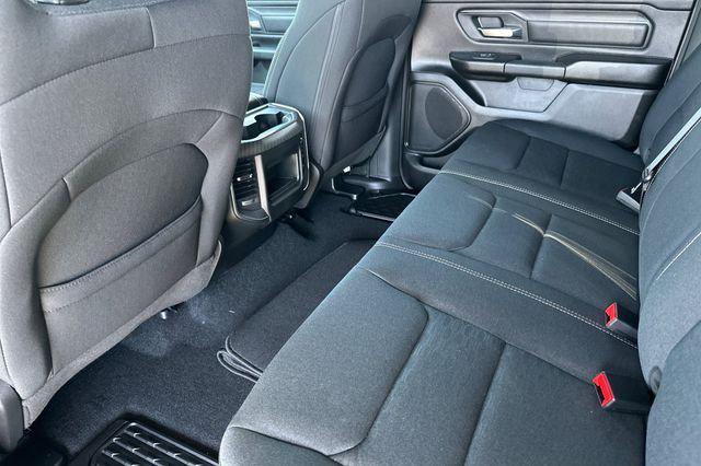 2026 Ram 1500 Express Crew Cab 4x4 57 Box