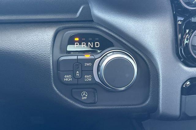 2026 Ram 1500 Express Crew Cab 4x4 57 Box