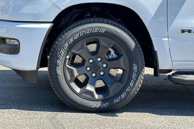 2026 Ram 1500 Express Crew Cab 4x4 57 Box