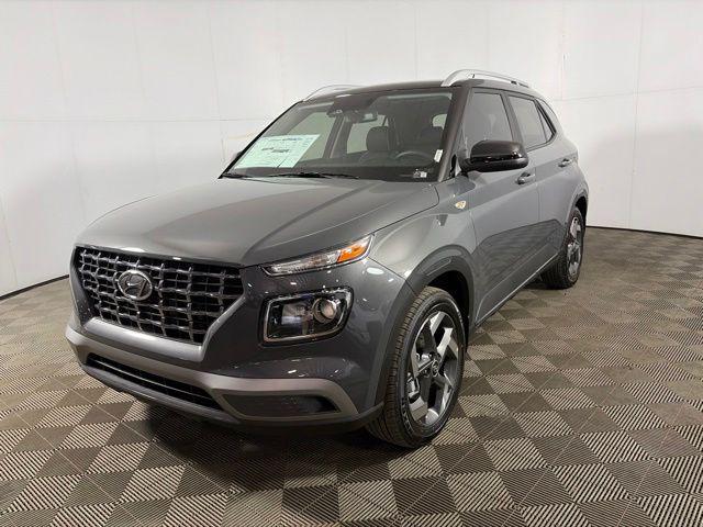 2026 Hyundai Venue SEL w/Two-Tone Roof for sale in COLUMBUS, IN