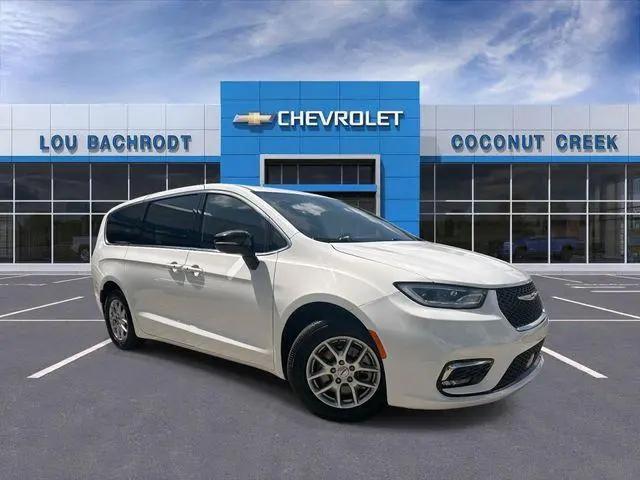 2024 Chrysler Pacifica Touring for sale in Coconut Creek, FL