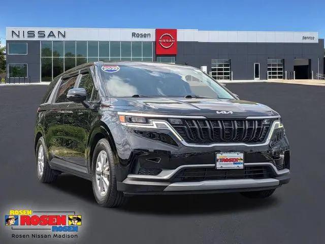 2022 Kia Carnival MPV LX Seat Package for sale in Madison, WI