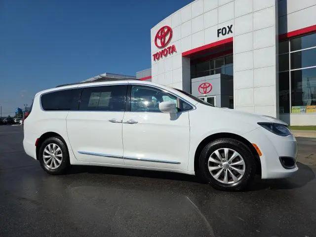 2017 Chrysler Pacifica Touring-L for sale in Rochester Hills, MI