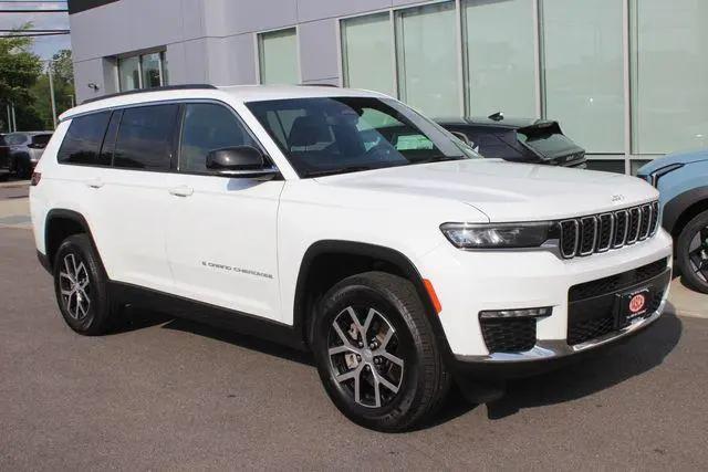 2024 Jeep Grand Cherokee L Limited 4x4 for sale in Johnston, RI
