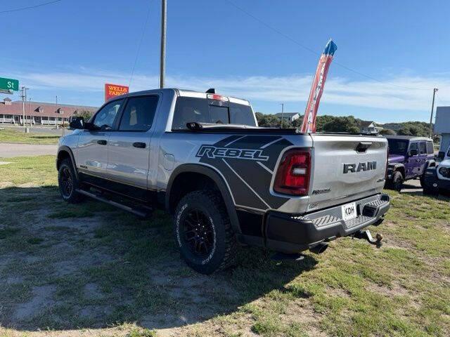 2025 Ram 1500 Rebel Crew Cab 4x4 5'7" Box