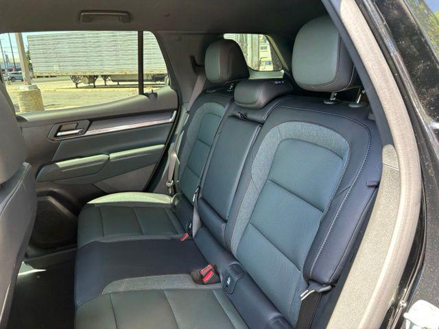 2027 GMC Terrain AWD AT4