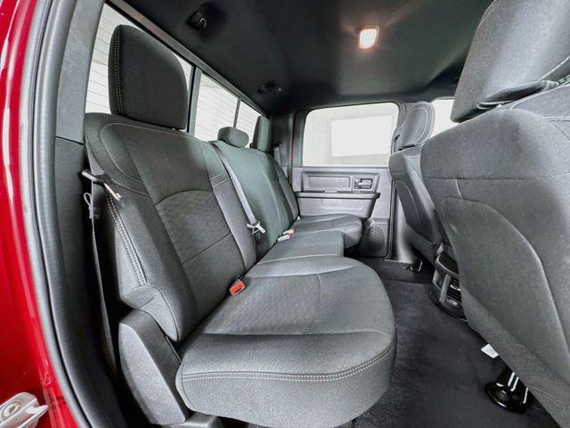 2026 Ram 2500 Black Express Crew Cab 4x4 64 Box