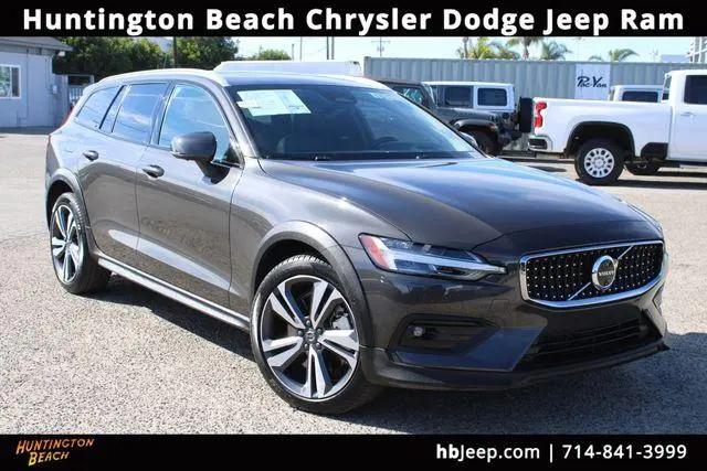 2025 Volvo V60 Cross Country Plus, B5 AWD Gas (mild hybrid) for sale in Huntington Beach, CA