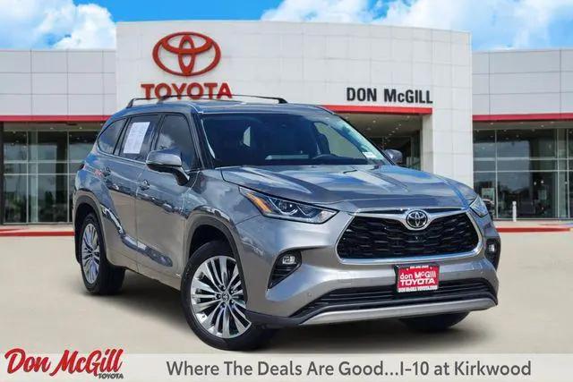 2025 Toyota Highlander Hybrid Platinum for sale in Houston, TX