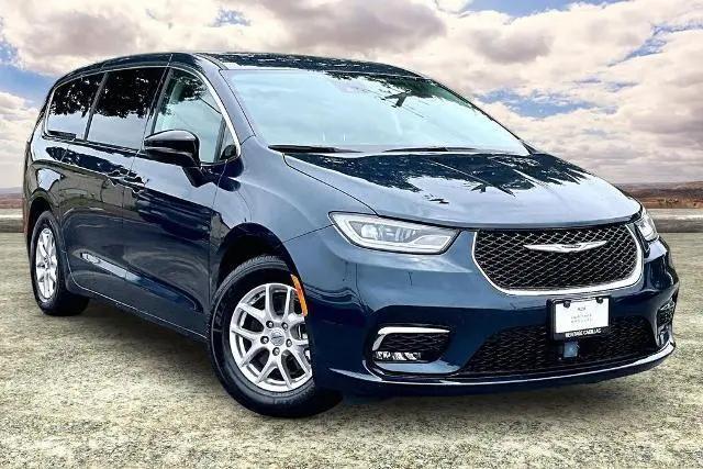 2024 Chrysler Pacifica Touring L for sale in Morrow, GA