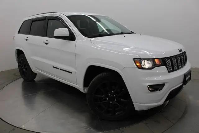 2020 Jeep Grand Cherokee Altitude 4x4 for sale in Gorham, NH