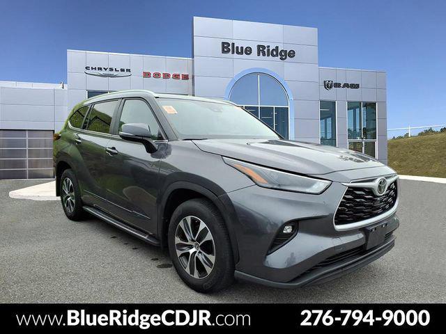 2023 Toyota Highlander XLE 2023 Toyota Highlander XLE