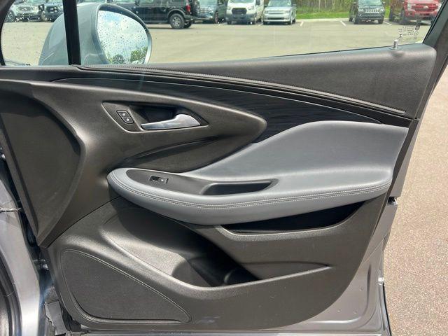 2020 Buick Envision FWD Essence