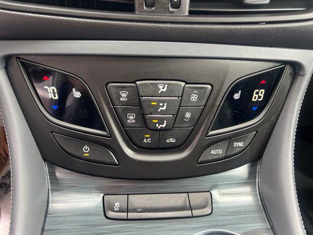 2020 Buick Envision FWD Essence