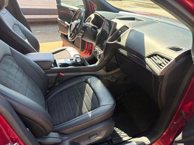 2021 Ford Edge ST-Line