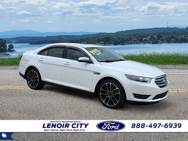 2017 Ford Taurus SEL for sale in Lenoir City, TN