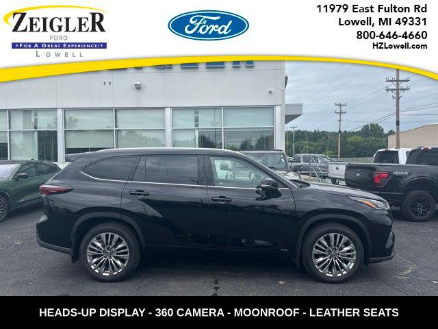 2026 Toyota Highlander Hybrid Platinum for sale in Lowell, MI