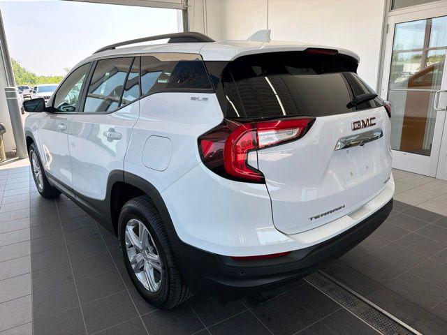 2022 GMC Terrain AWD SLE