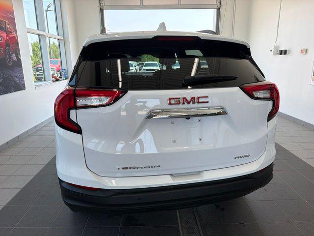 2022 GMC Terrain AWD SLE