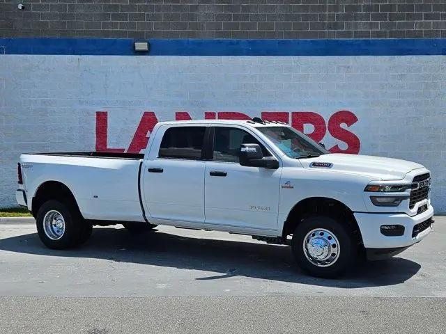 2026 Ram 3500 Big Horn Crew Cab 4x4 8 Box for sale in Little Rock, AR