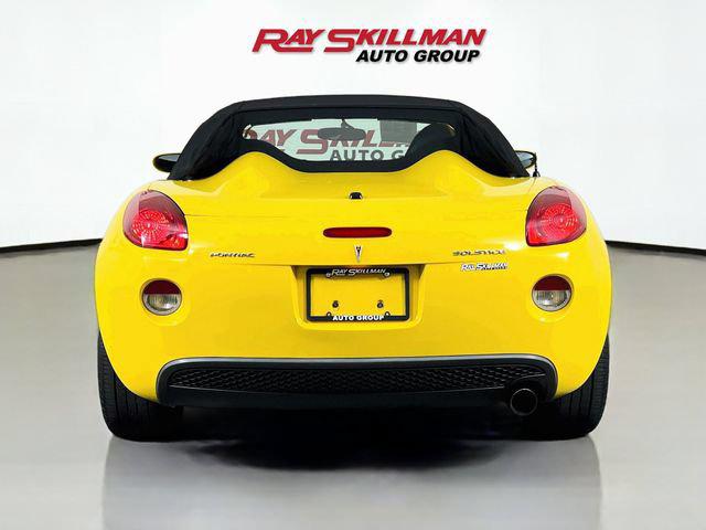2007 Pontiac Solstice Base