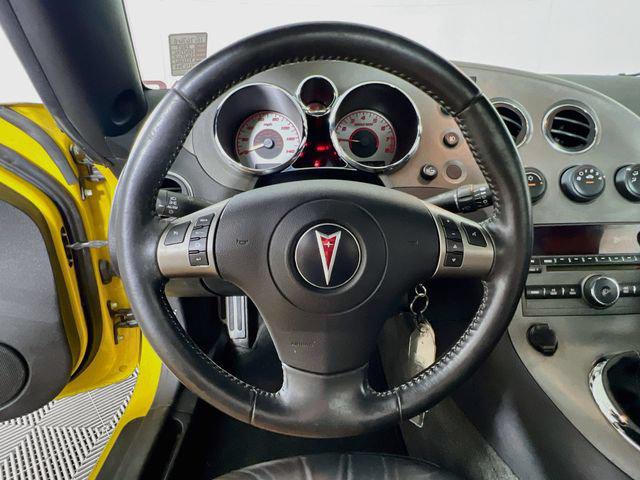 2007 Pontiac Solstice Base