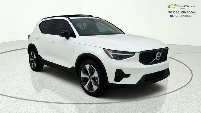 2026 Volvo XC40 Plus, B5 AWD Gas (mild hybrid), Dark for sale in Plano, TX