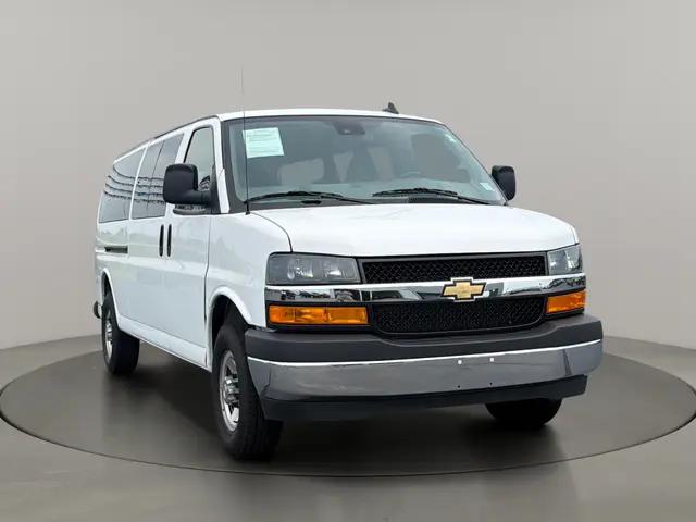 2025 Chevrolet Express Passenger RWD 3500 Extended Wheelbase LT for sale in Marshfield, MO