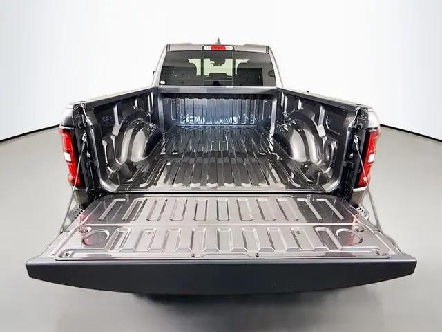 2026 Ram 1500 Express Quad Cab 4x4 64 Box