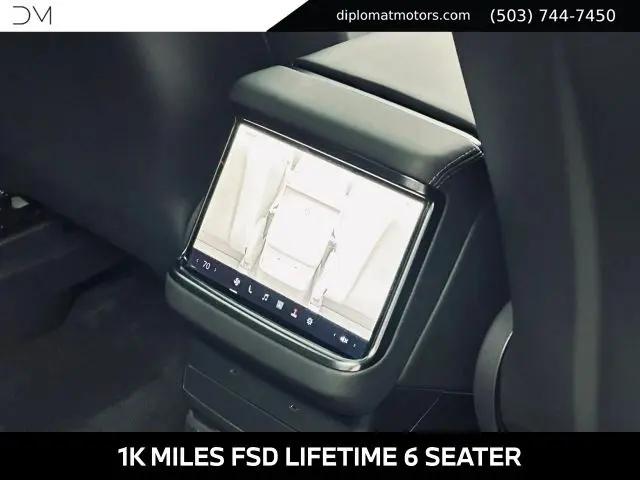2026 Tesla Model X Plaid
