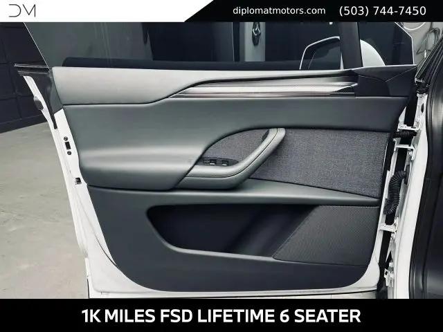 2026 Tesla Model X Plaid
