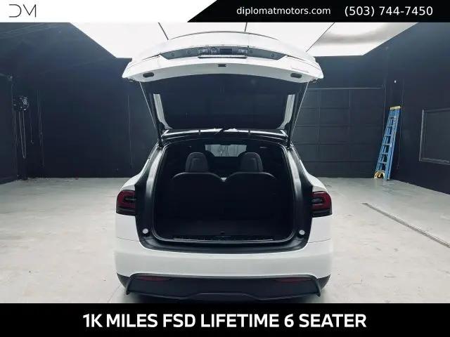 2026 Tesla Model X Plaid