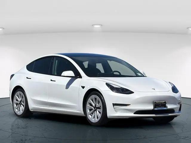 2021 Tesla Model 3 Standard Range Plus Rear-Wheel Drive