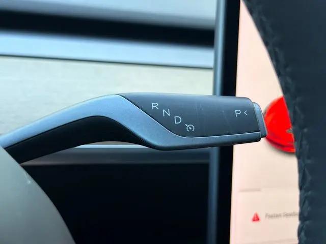 2021 Tesla Model 3 Standard Range Plus Rear-Wheel Drive