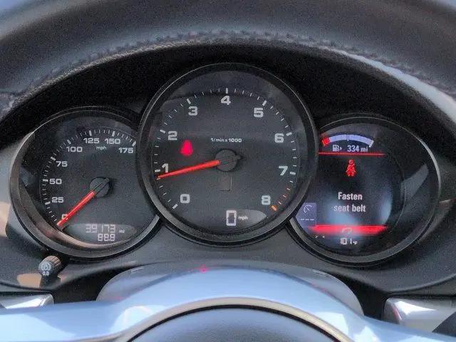 2021 Porsche 718 Cayman T