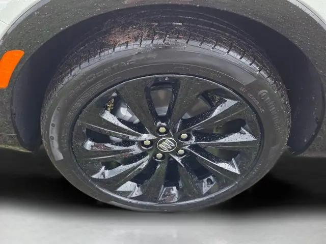 2026 Buick NV Sport Touring FWD