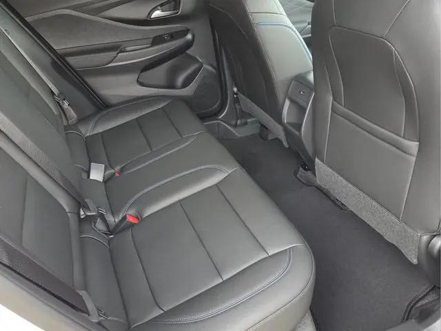 2026 Buick NV Sport Touring FWD