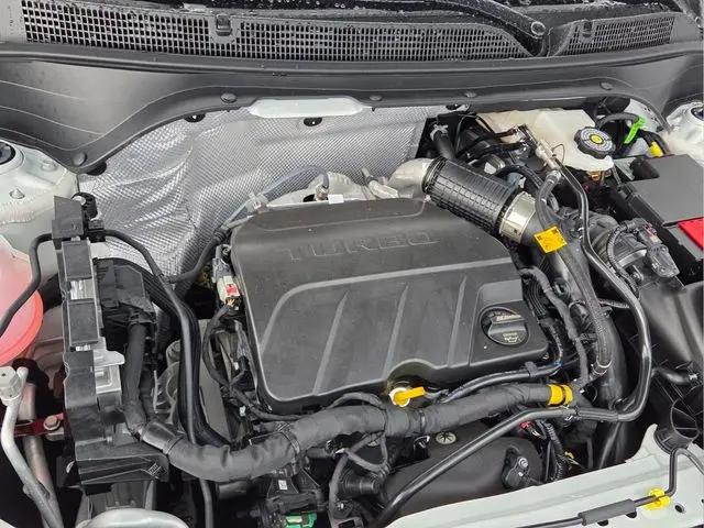 2026 Buick NV Sport Touring FWD