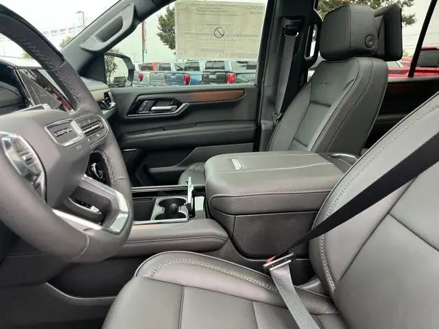 2026 GMC Yukon 4WD Denali