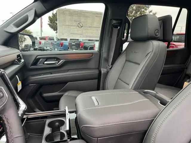 2026 GMC Yukon 4WD Denali