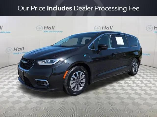 2022 Chrysler Pacifica Hybrid Touring L for sale in Elizabeth City, NC