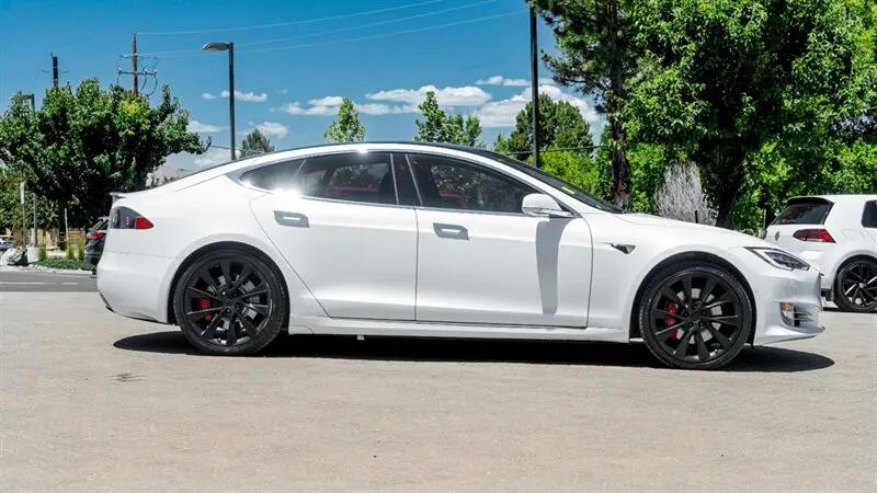 2020 Tesla Model S Performance Dual Motor All-Wheel Drive