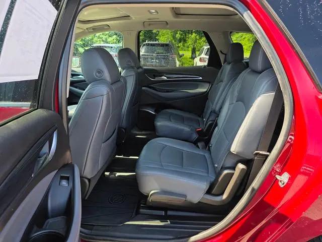 2020 Buick Enclave AWD Essence