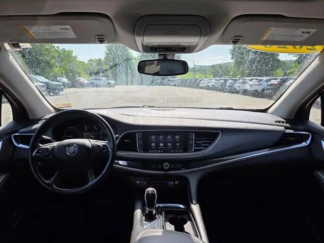 2020 Buick Enclave AWD Essence