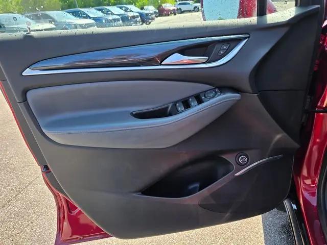 2020 Buick Enclave AWD Essence