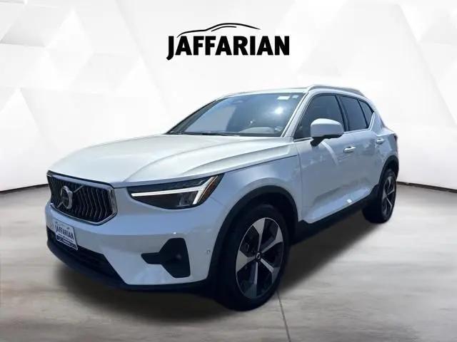 2023 Volvo XC40 B5 Plus Bright Theme for sale in Haverhill, MA